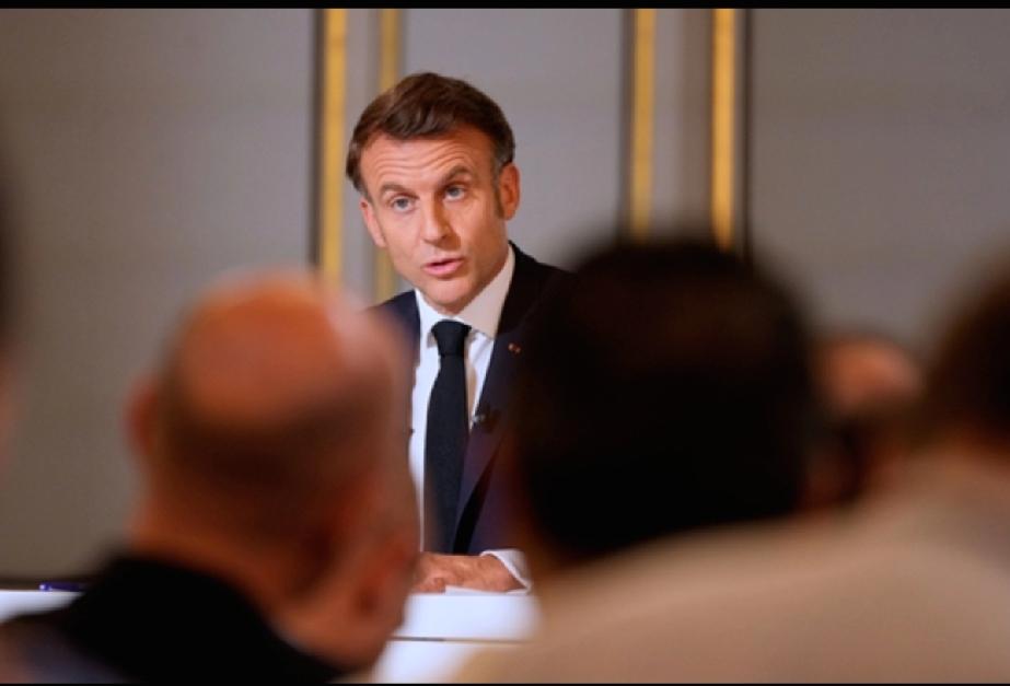 川剧变脸可是中华民族国粹，随中华文化传播海外，名声大震。法国总统马克龙由于几次背