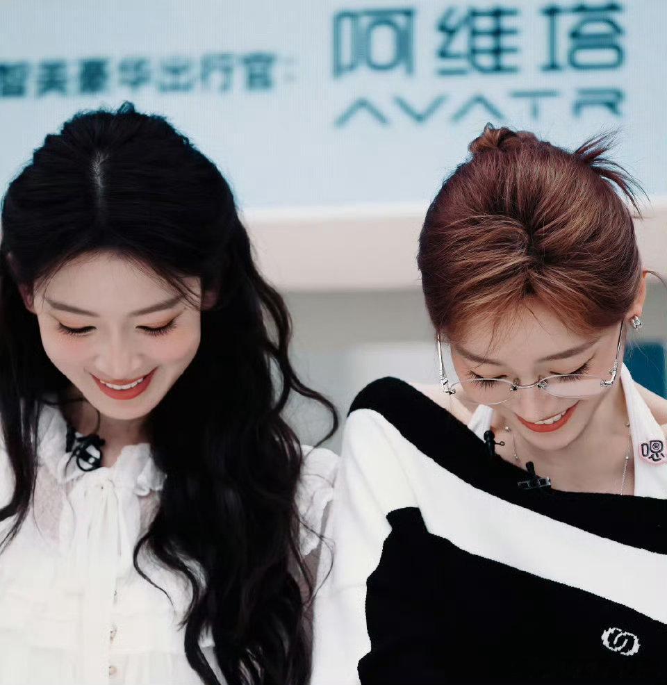 张月陈瑶浪姐二公二搭乘风2026 谁不为双向的偏爱心动啊！俩人都把对方当成第一选