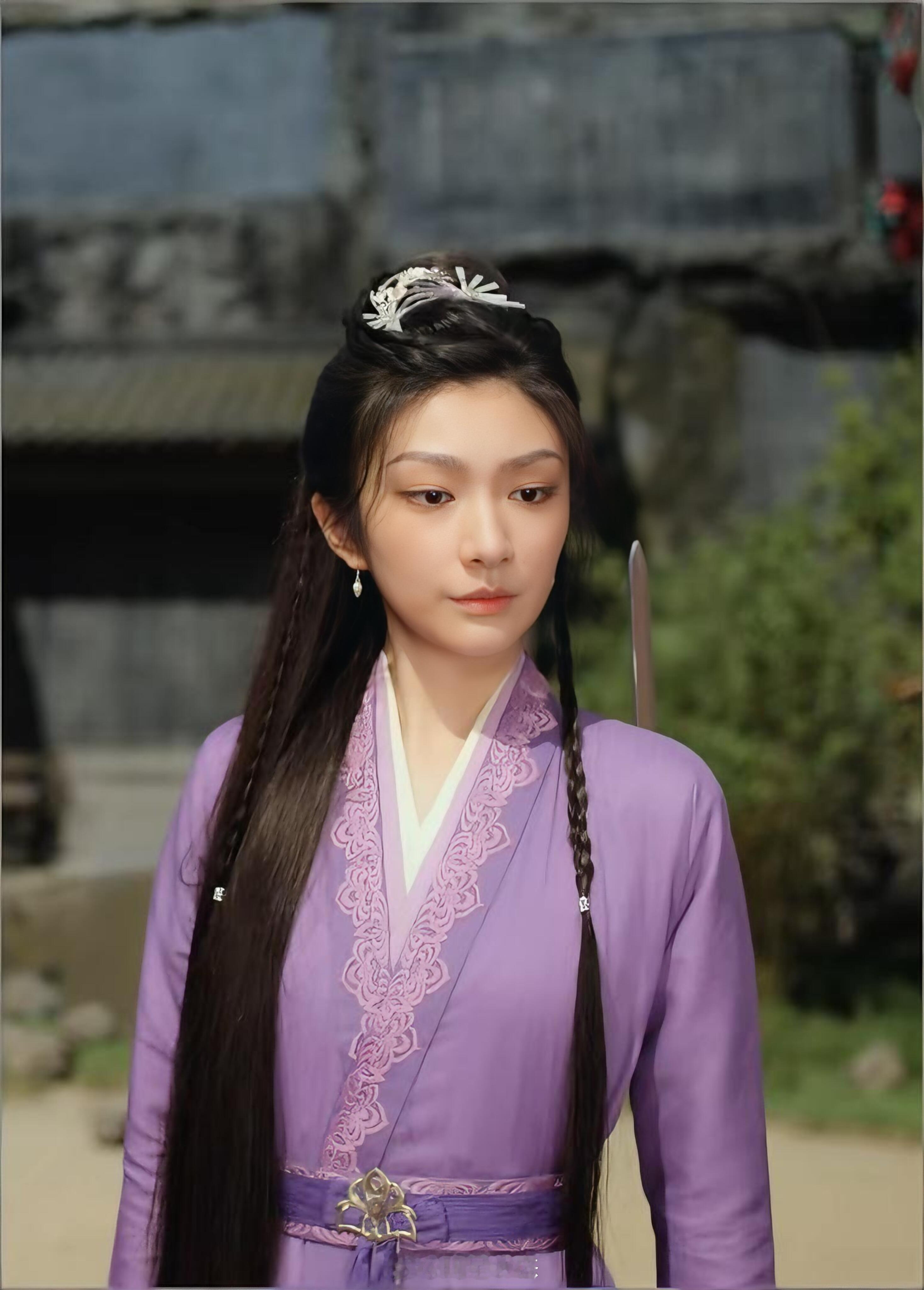 赴山海里面这个小美女叫啥名啊，挺漂亮的…… ​​​