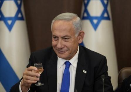 一旦中美开战，美军将全面轰炸中国？100岁的基辛格早就发出过警告：“美国盟友再多