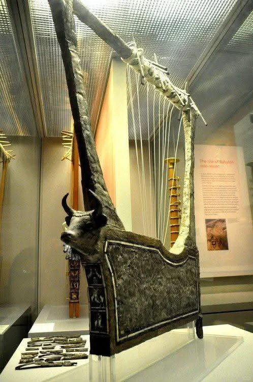 乌尔七弦琴：了解古代苏美尔仪式和音乐的窗口 - 乌尔七弦琴是在乌尔皇家...