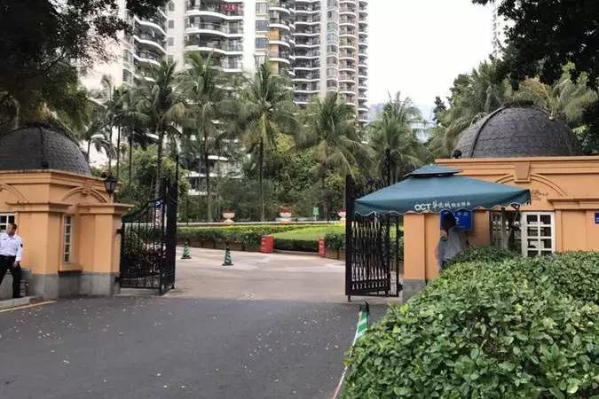 巨头破产，房子拍了一批又一批，33年海大装饰再上9套法拍房，天鹅堡5.4万拍卖~