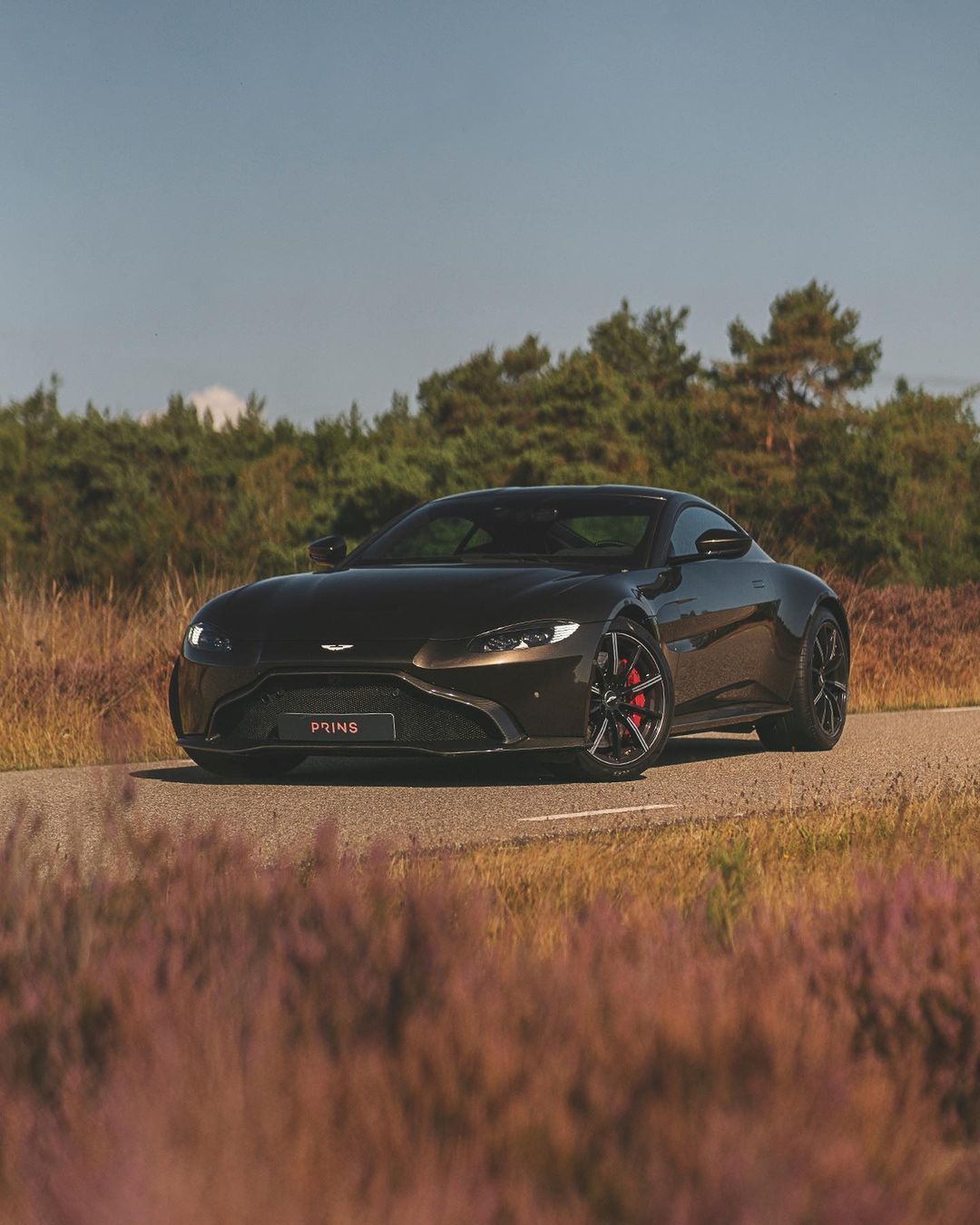 阿斯顿·马丁 Vantage ​​​