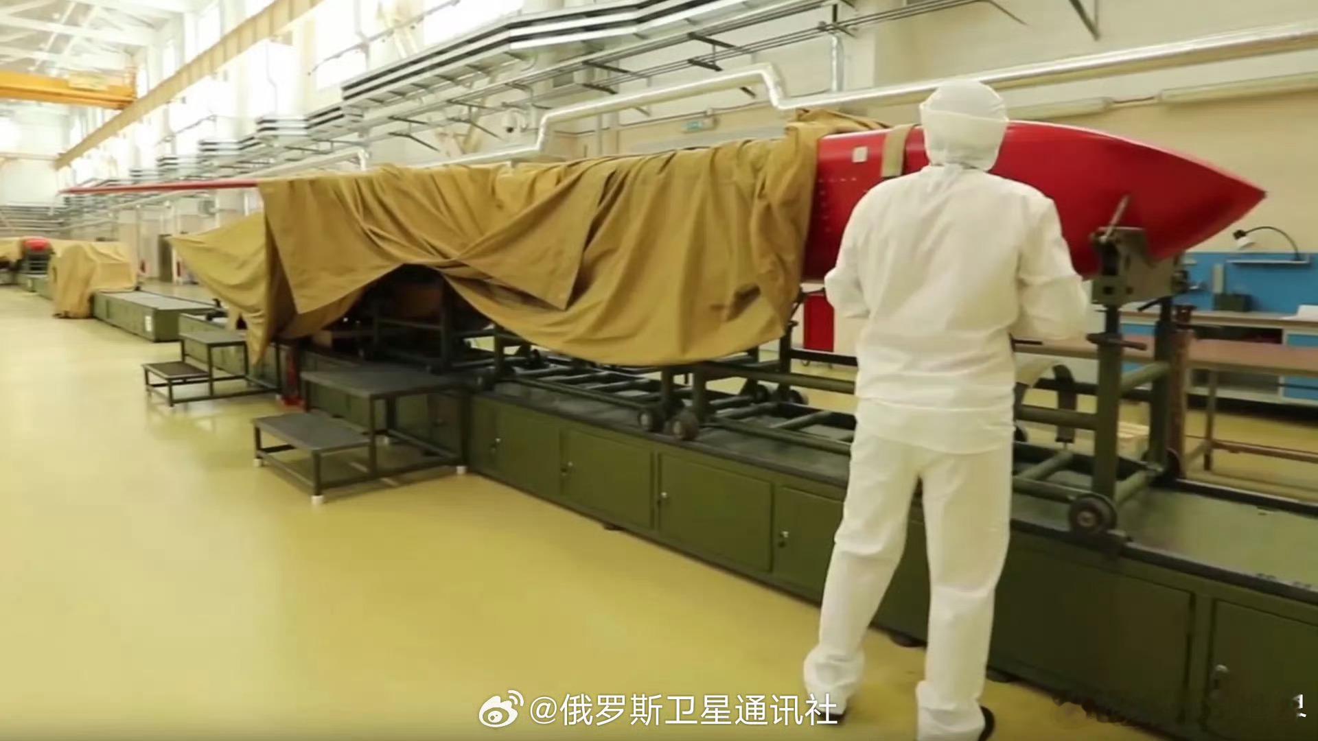 【政治学家：俄导弹恢复核威慑平衡，改变美国战略议程】黎巴嫩大学教授瓦利德·萨菲在