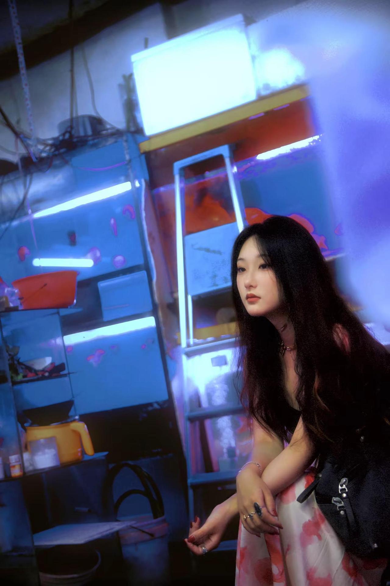 世纪2000的流派。我还是昂首阔步千禧年 复古 女鬼