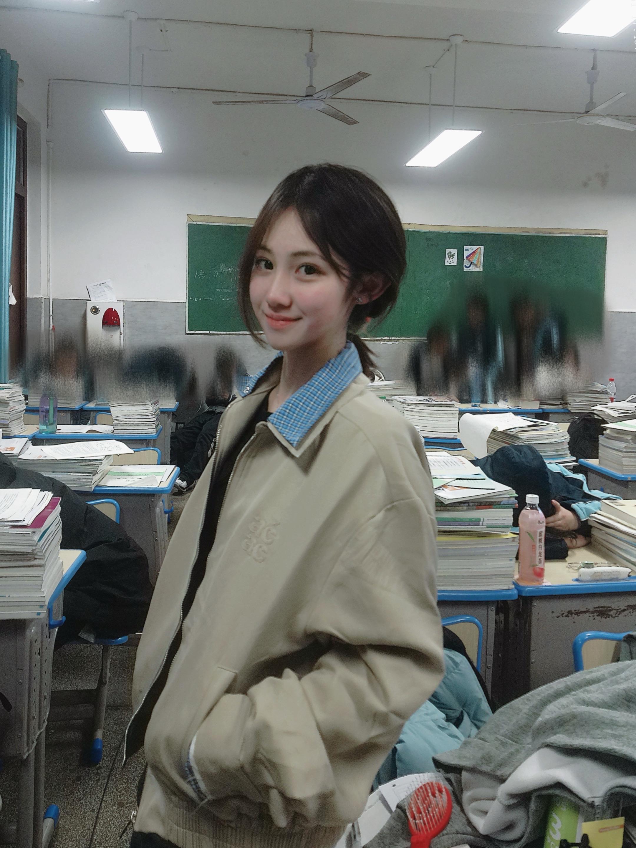 右键另存你的照片是一种疼爱～～
