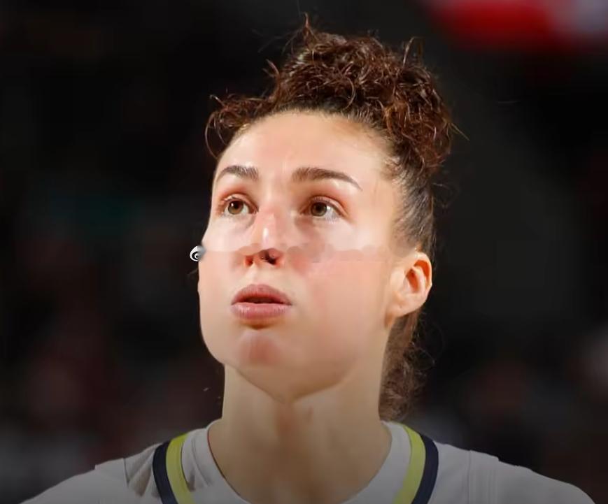WNBA常规赛，达拉斯飞翼在客场以101-97的比分战胜波特兰火焰。此役，谢泼德