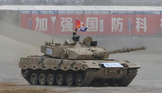 多名将军战死，柬埔寨绝命大反攻！5000枚火箭弹铺天盖地轰炸，中国火箭炮轰炸关键