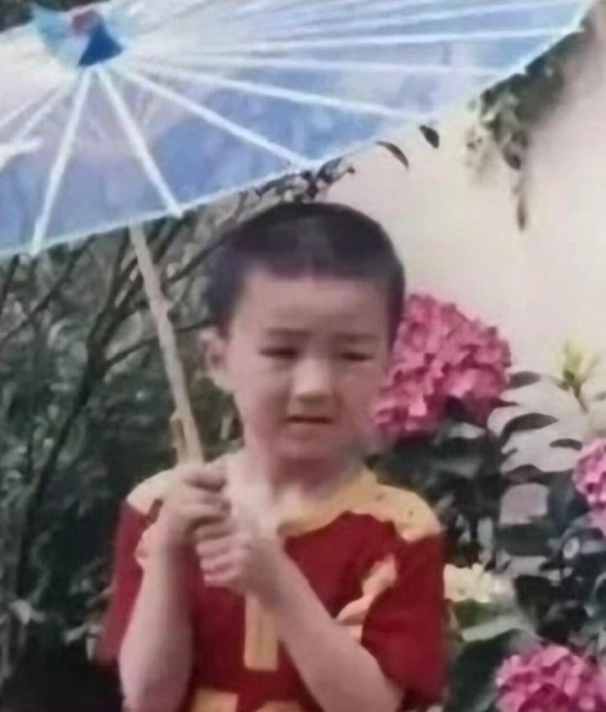抓到一只小小凯 