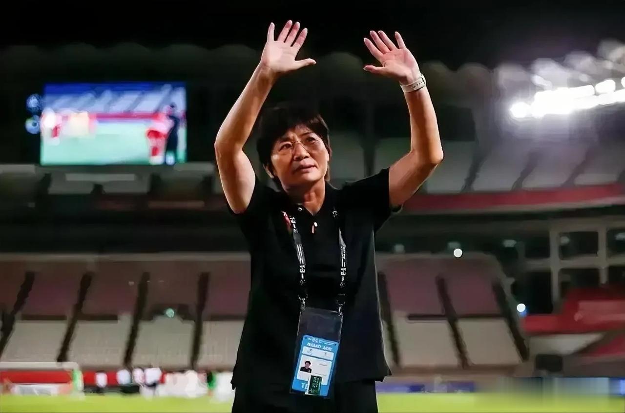 水庆霞卸任中国女足主帅（2021年11月–2023年11月），浅谈水庆霞执教女足