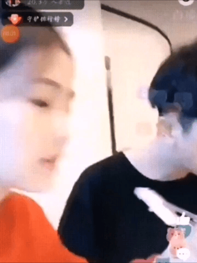 九年前张雪迎因为和秦俊杰喝了同一碗胡辣汤 一周内手里代言几乎全掉 资源降级 几乎