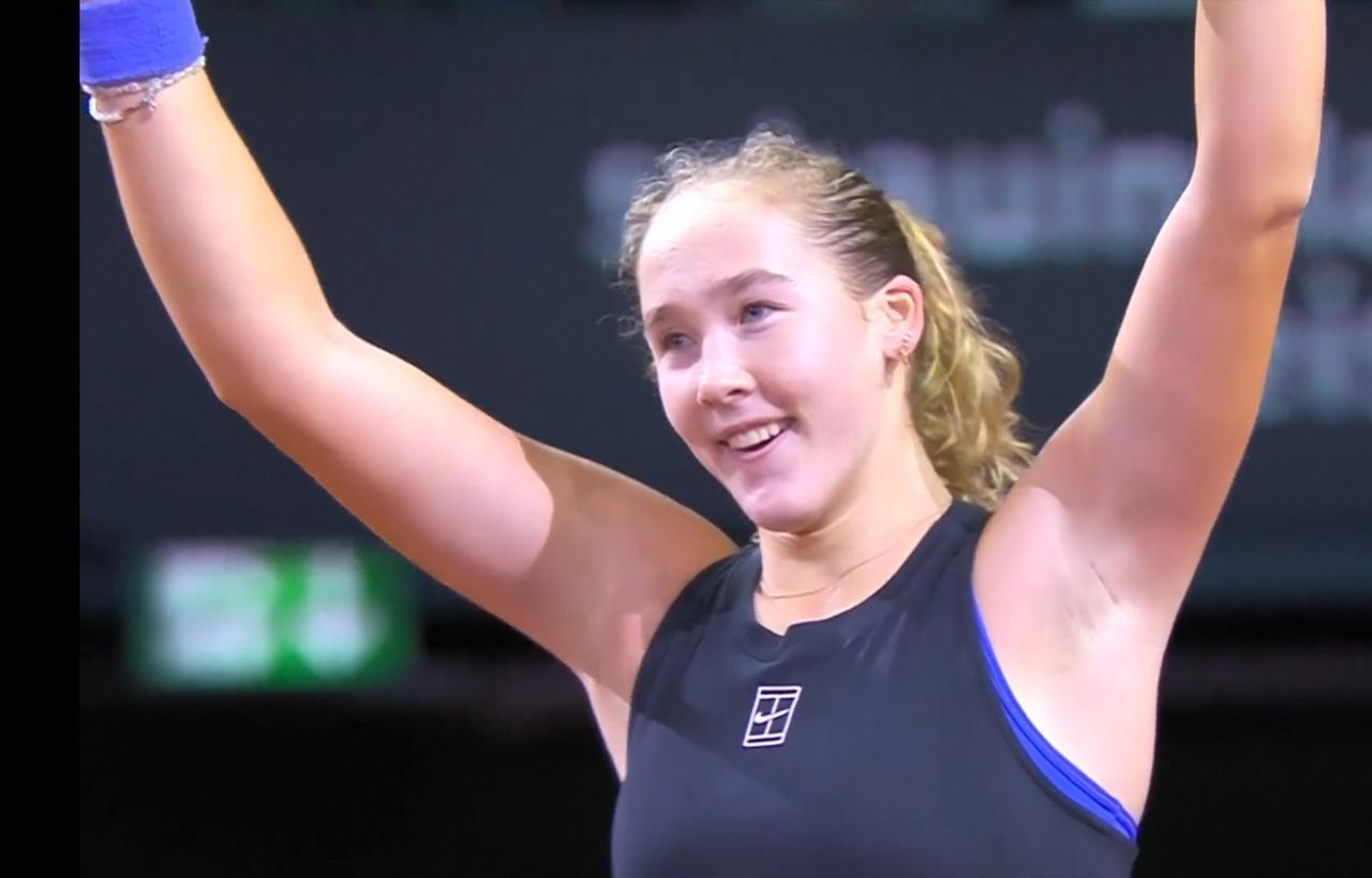 天才少女安德列娃WTA500斯图加特站逆境击败斯瓦泰克，晋级四强
       