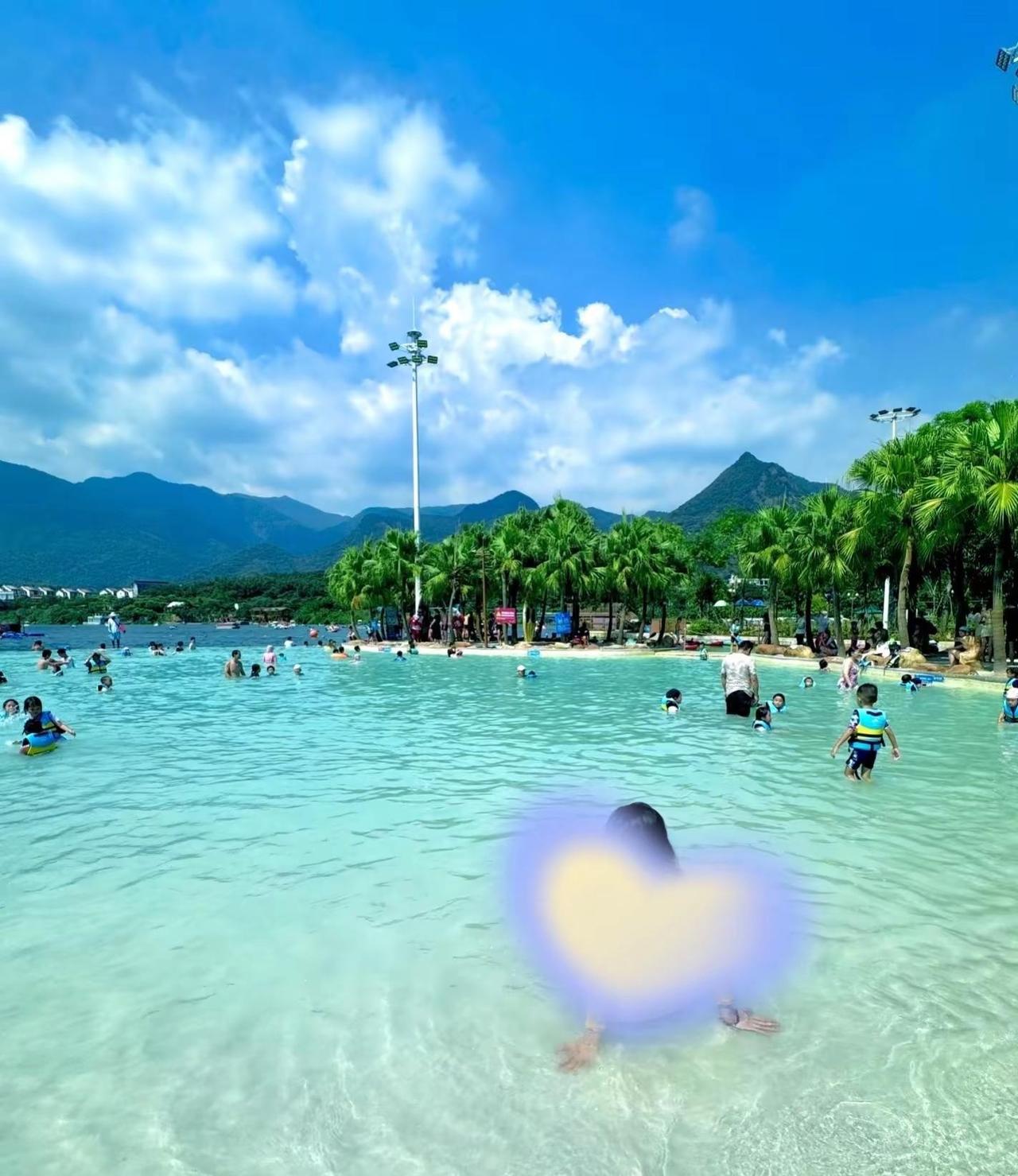 广州森林海嬉水乐园 广州森林海嬉水乐园 水乐园 夏日游玩好去处 夏日游玩好去处