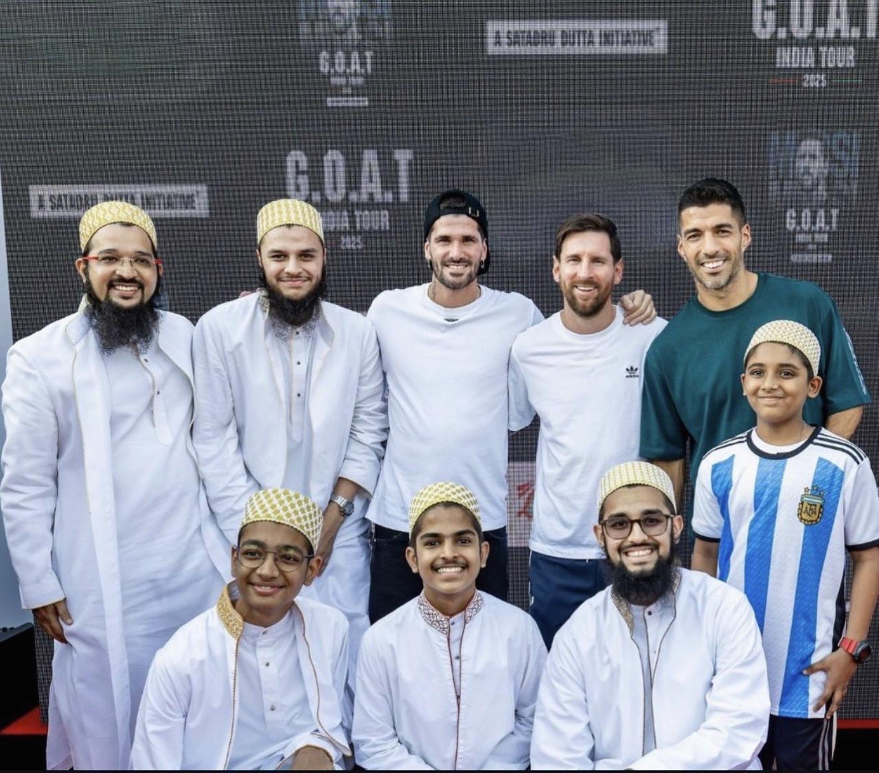 据报道，莱昂内尔·梅西在开斋节期间向迈阿密的穆斯林社区捐赠了150万英镑。🕌✨