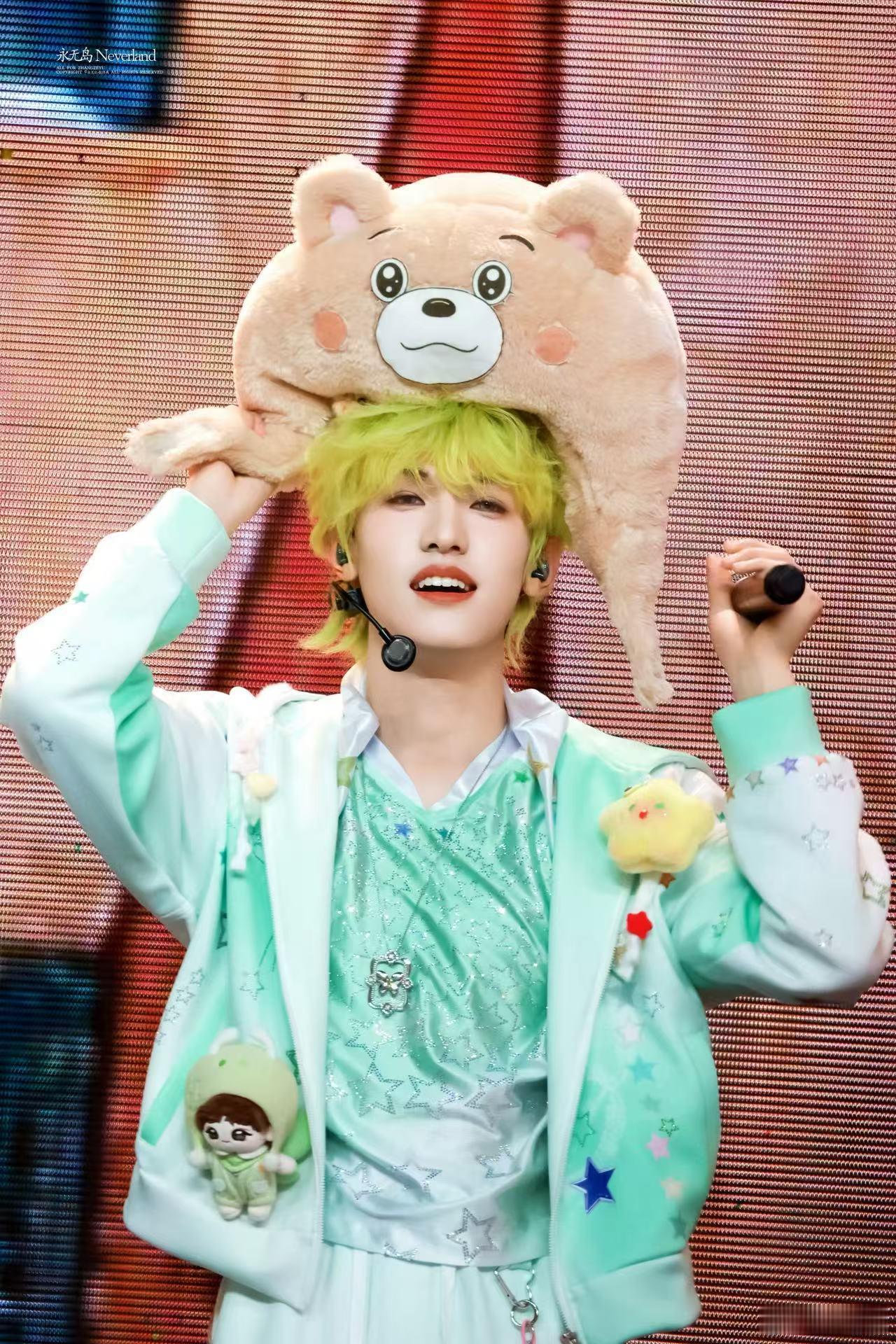 张泽禹误入音综现场 歌声和舞台适配度太高，每一个转音都很到位，听完整个人都沉浸在