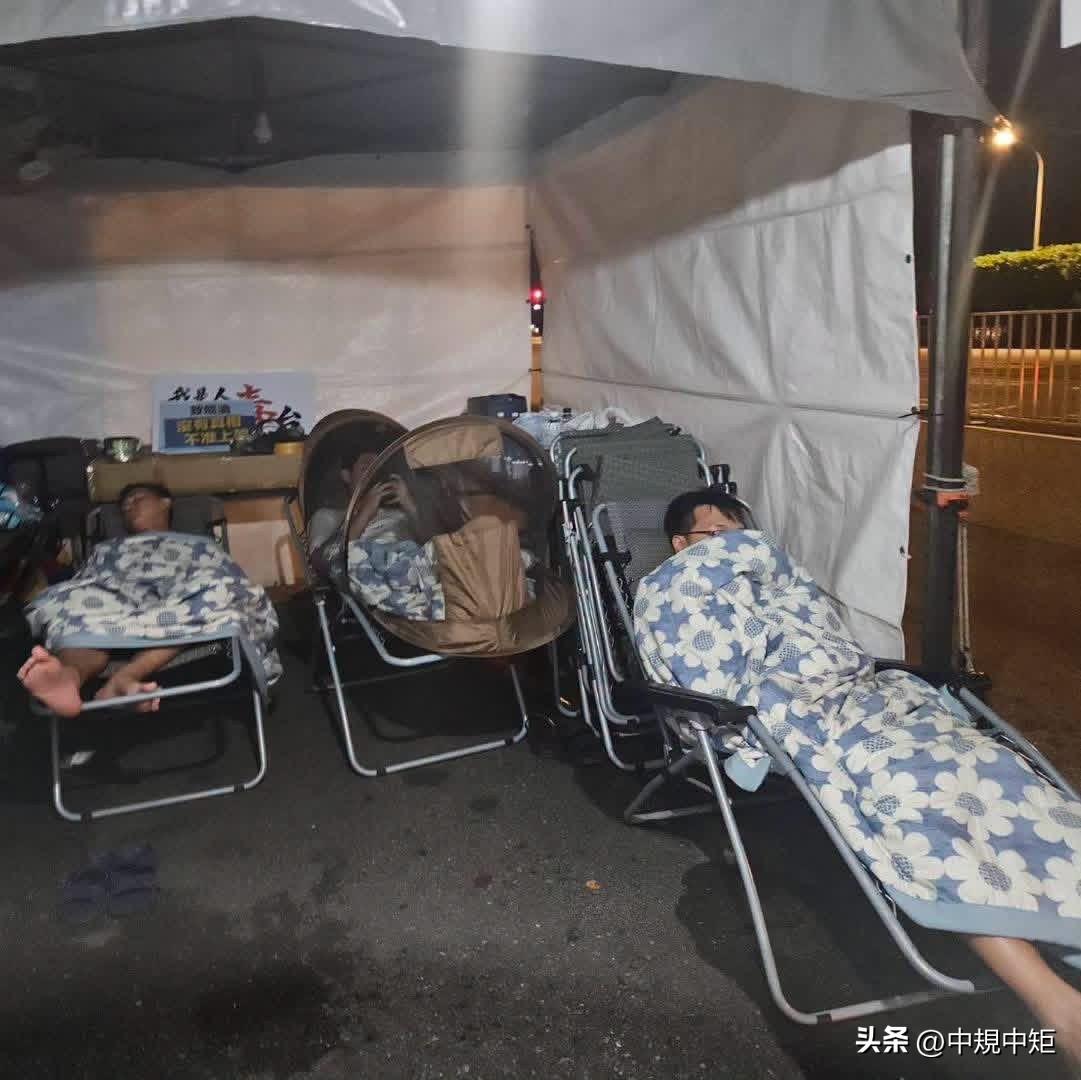 国民党立委罗智强今（20日）在脸书发文表示，为食安，绝食守凯道杨植斗、何元楷、张