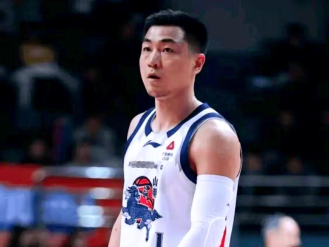 14+5+4，就问你还好意思叫高诗岩“高铁”不？

山东对阵辽宁，两队实力相当，