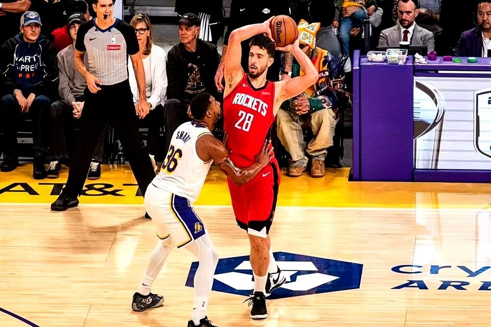 皮尔斯把比赛看透了！

绿军名宿在节目里直接放话，湖人打火箭，申京你随便拿20+