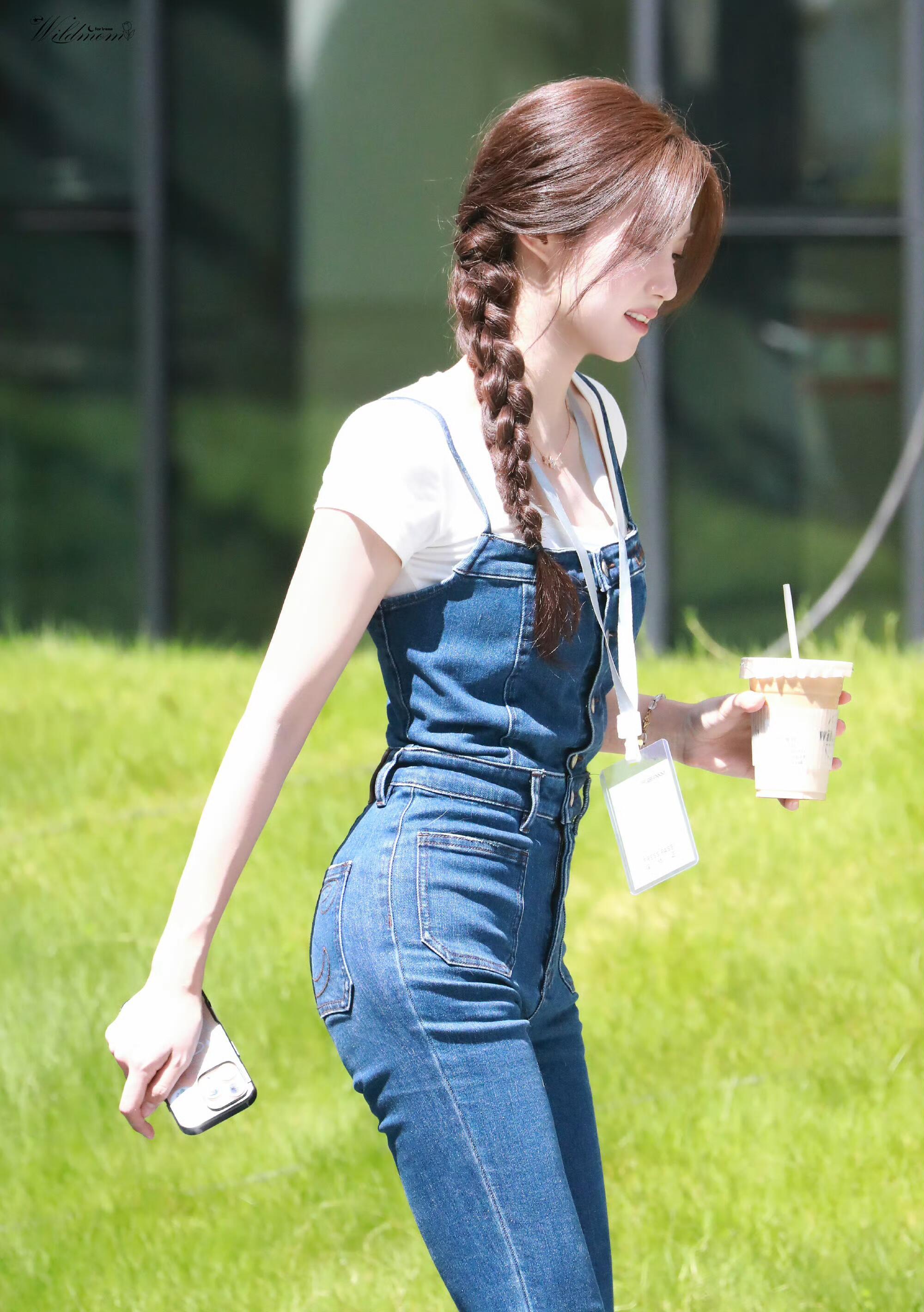 阳光下的卢昱晓☀️卢昱晓 ​​​