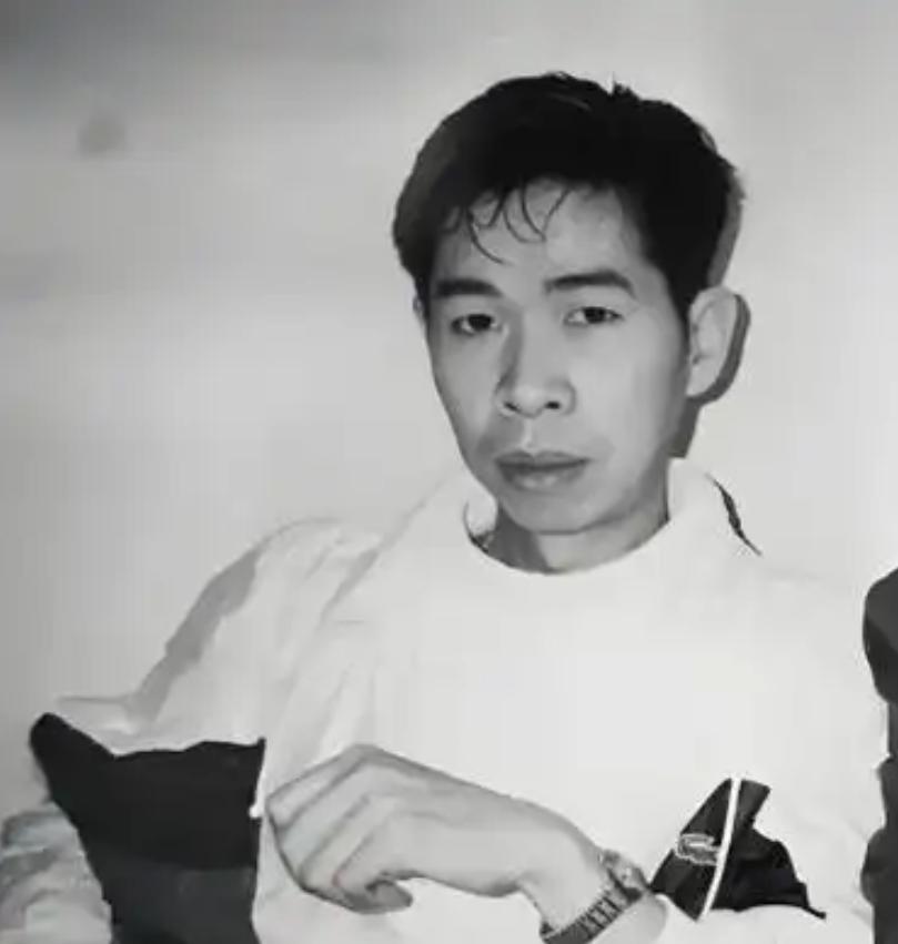 所有人都知道谁干掉了蔡子明，可就是没人敢提名字？蔡子明也是在跟他谈完一件事情以后