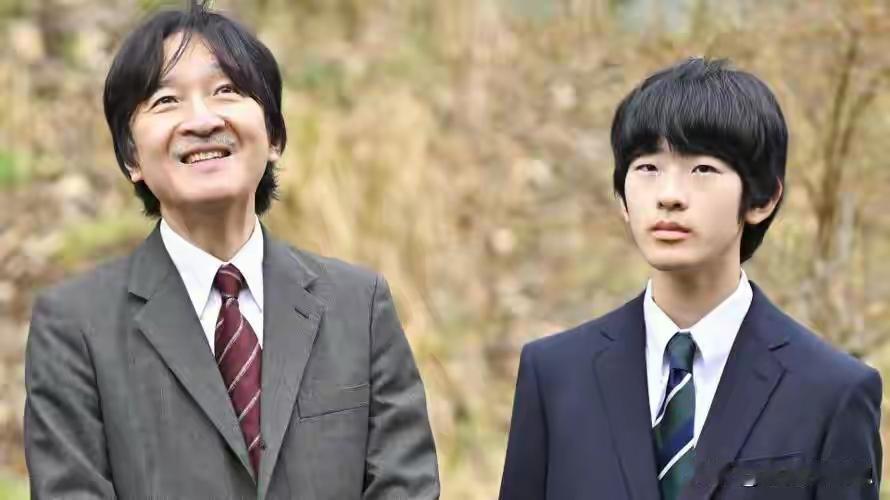 访问荷兰欲学荷兰，天皇没有斗过首相
日本天皇德仁前些日子刚访问了荷兰，并向荷兰道