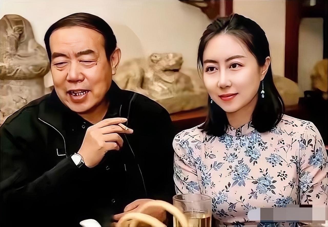 贾浅浅这次算是彻底凉凉了！7月15日，西北大学发布通报，认定她存在抄袭行为，学术