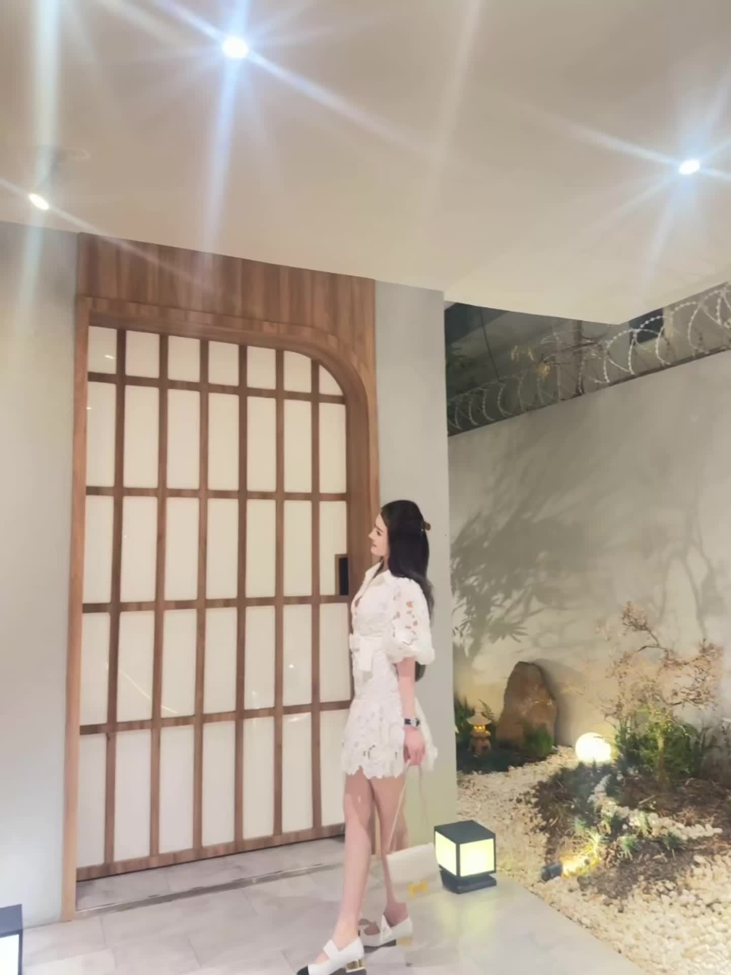 一定要珍惜还在的欲望，想去的地方，想拥有的东西，想爱的人。可以不完美...