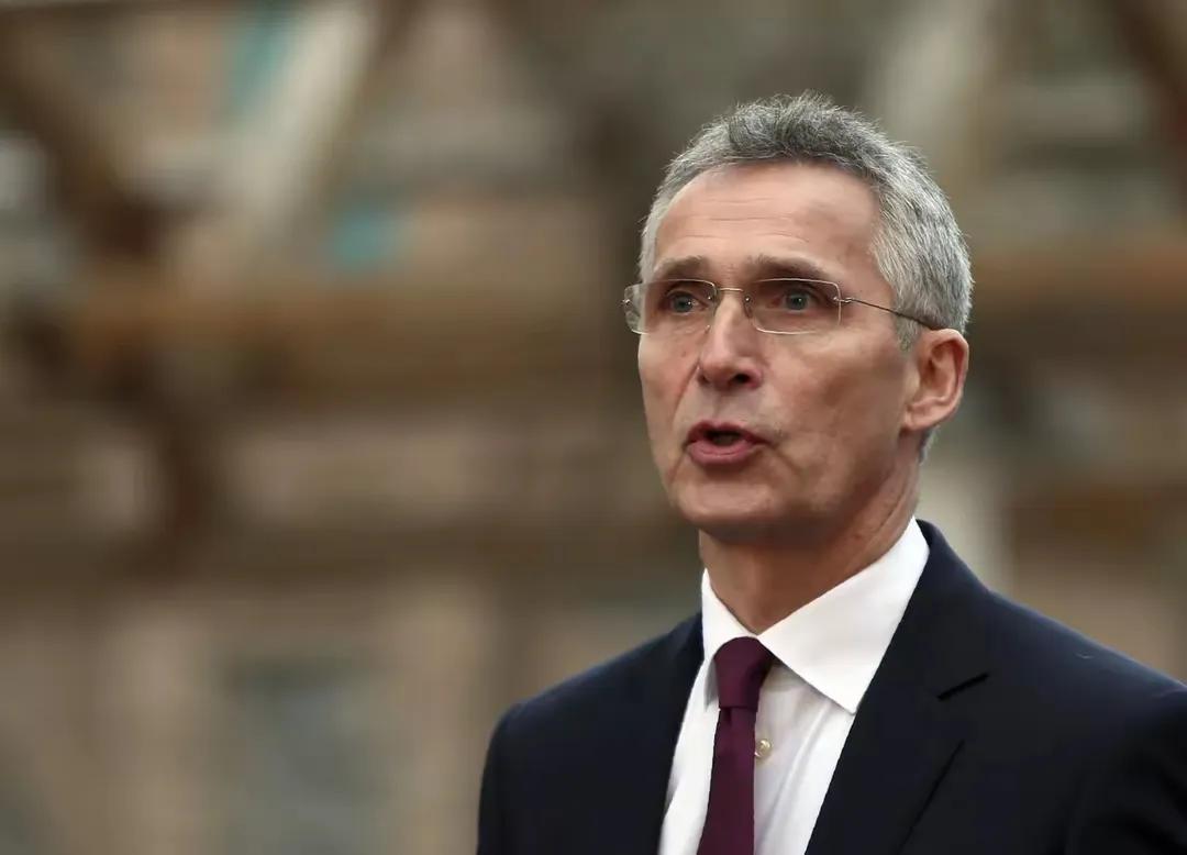 北约秘书长斯托尔滕贝格表示，没有人讲过乌克兰加入北约的时间将是10年之后。

他