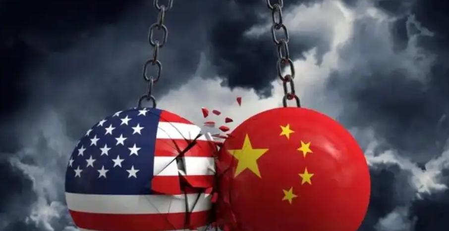 美军南海搞军演，纸老虎露馅了，百年霸权会崩盘

最近美国带着日本、菲律宾在南海那