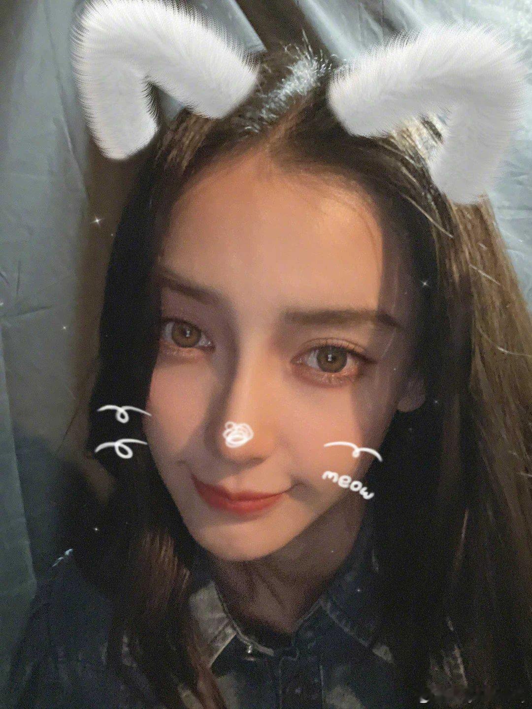 angelababy angelababy 在银河交汇之间，淹没原点，是非你突然