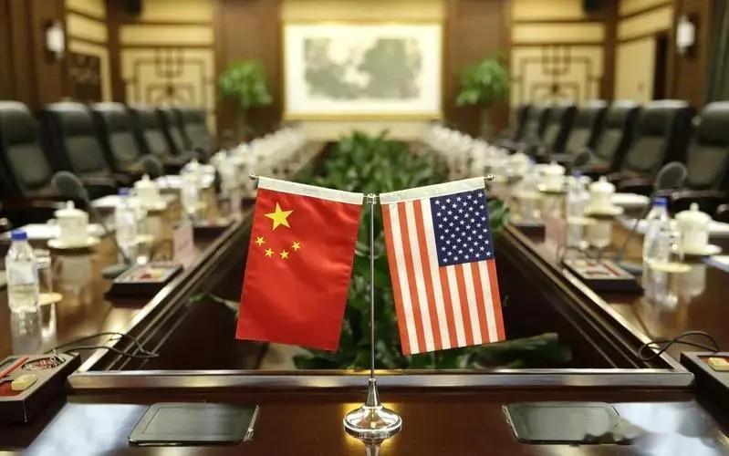 五角大楼已向中方提出了两国防长6月在新加坡香格里拉对话会上会面的请求，但中方“至
