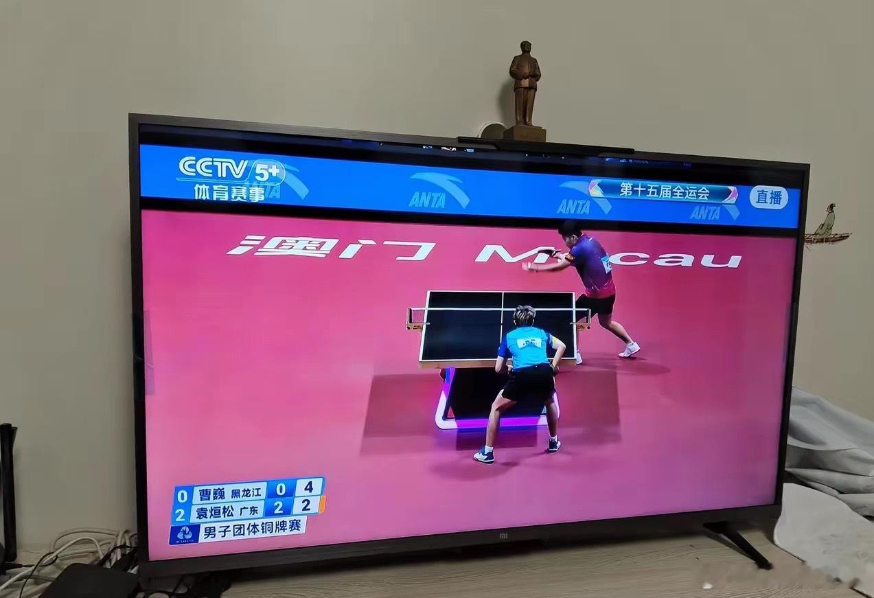 可怜徐瑛彬一人难敌四手，俩国手的广东3:0战胜龙江队，喜摘全运会男团铜牌20日上