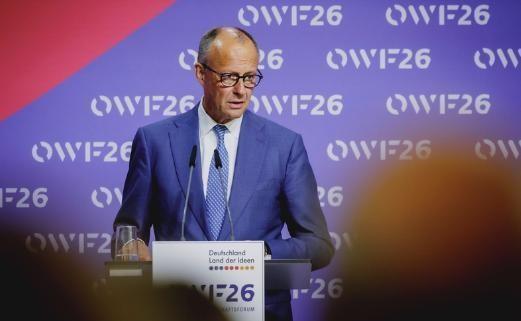 北京时间 2026 年 6 月 2 日，在刚刚经历变革的东德经济论坛现场，德国联