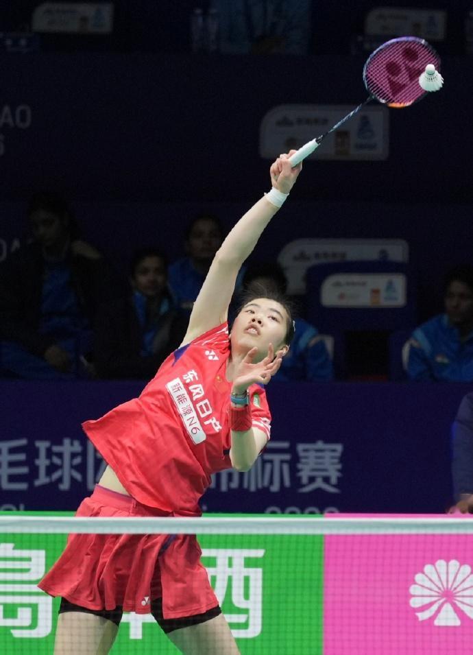 女团1/4决赛
高昉洁21-9 21-9夏尔马
中国队1-0 印度队