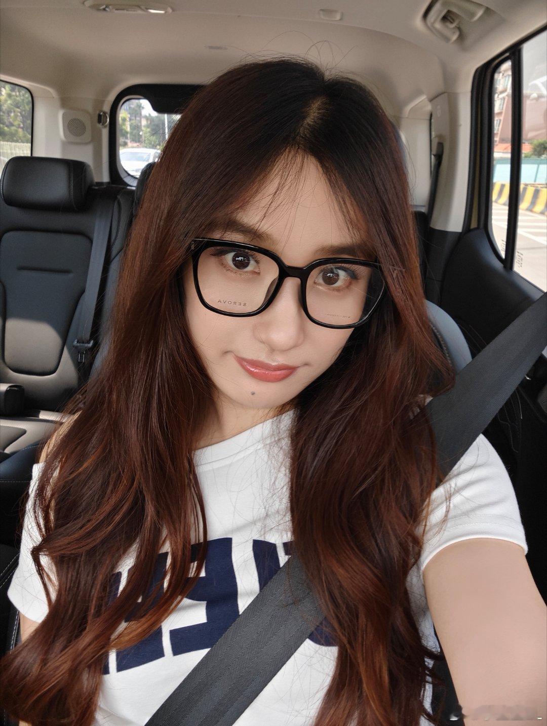 给自己放了个假，终于休息了几天！！我回来啦！！