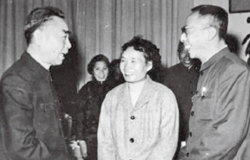 1967年溥仪逝世后，安葬安排是否按皇帝规格？周总理明确指示可火化或土葬

19