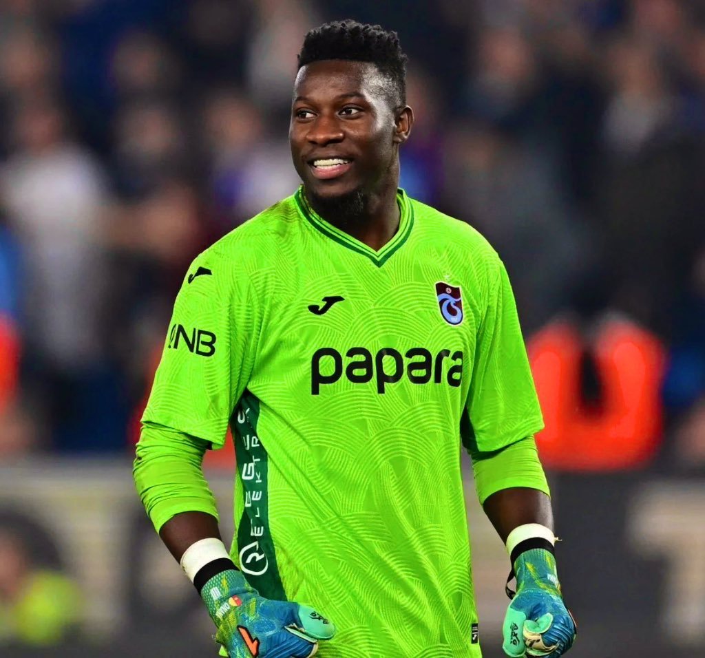 曼彻斯特晚报记者Tyrone Marshall：虽然奥纳纳肯定乐意获得再次为曼联