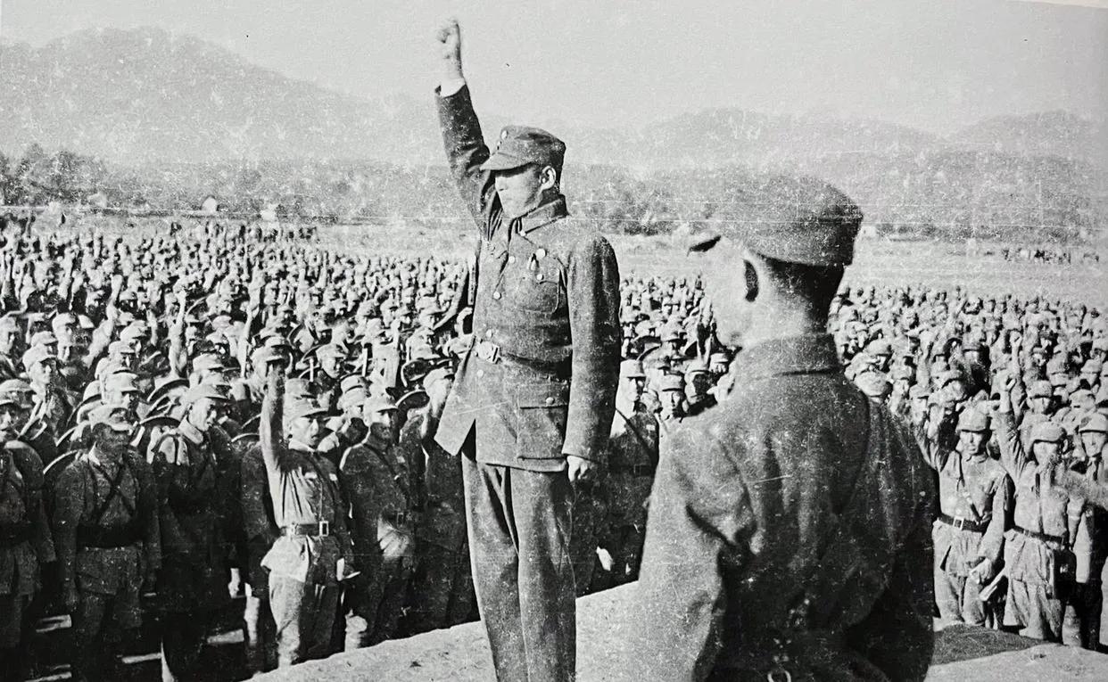 《陈诚抗战回忆录》（36）还有收编伪军，也是复员工作中的一件大事。以溥仪为首的伪
