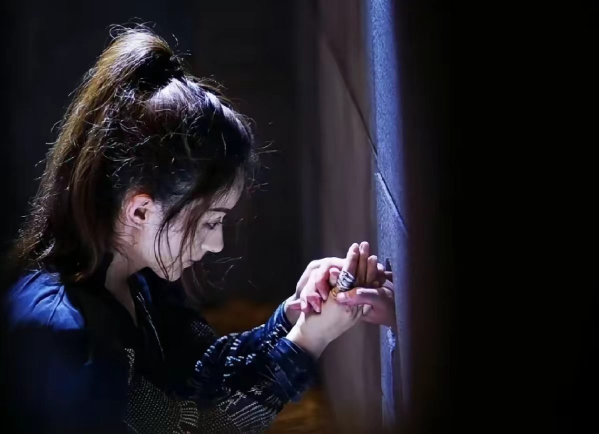 燕楚这是谁的古早cp杀回来了 重温燕楚依旧疯狂心动！乱世羁绊刻入骨髓，热脸贱配冷