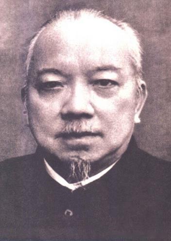 李济深因病医治无效于1959年10月9日上午8时27分在北京逝世，享年七十五岁。