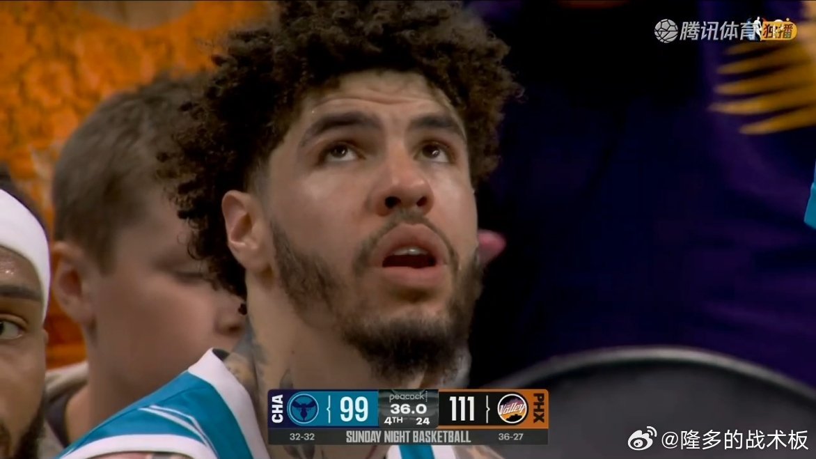 太阳主场大胜黄蜂，最近5战4胜继续迫近季后赛区布克30+10，杰伦-格林24分，