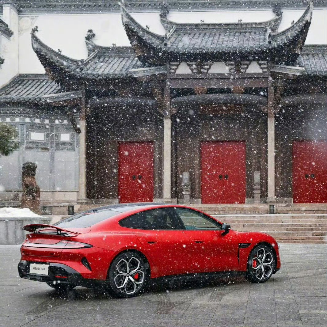 有人模仿你的脸，有人模仿你的面，但没人能模仿出你的味。新一代SU7小米汽车