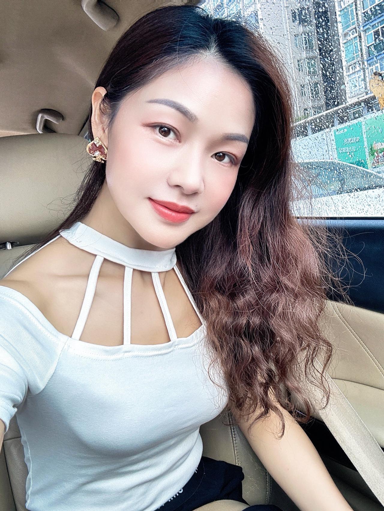 因为平凡，更要坚韧成长；因为热爱，更要全力以赴。愿每一个平凡的我们，都能在岁月里