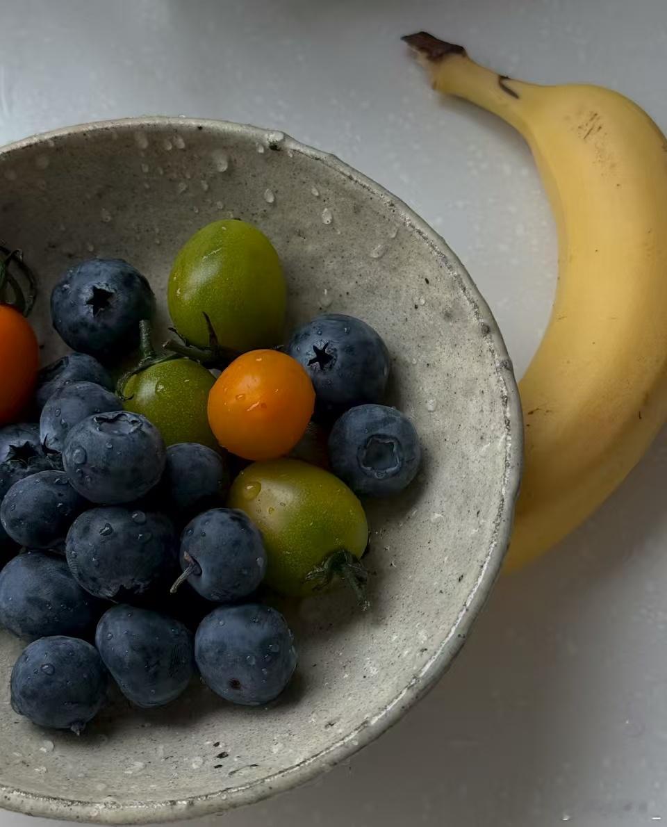 擅长做愉悦自己的事情  让喜欢的事成为生活不问西东  顺心就好 