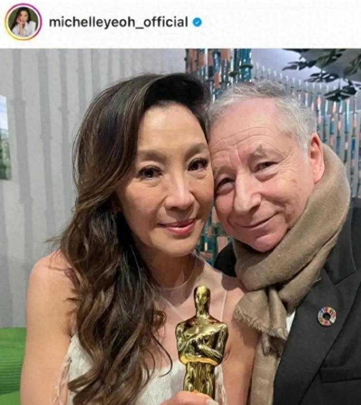  杨紫琼相恋19年领证，定居瑞士成为六个孩子的继母
杨紫琼与让·托德相恋十九年终