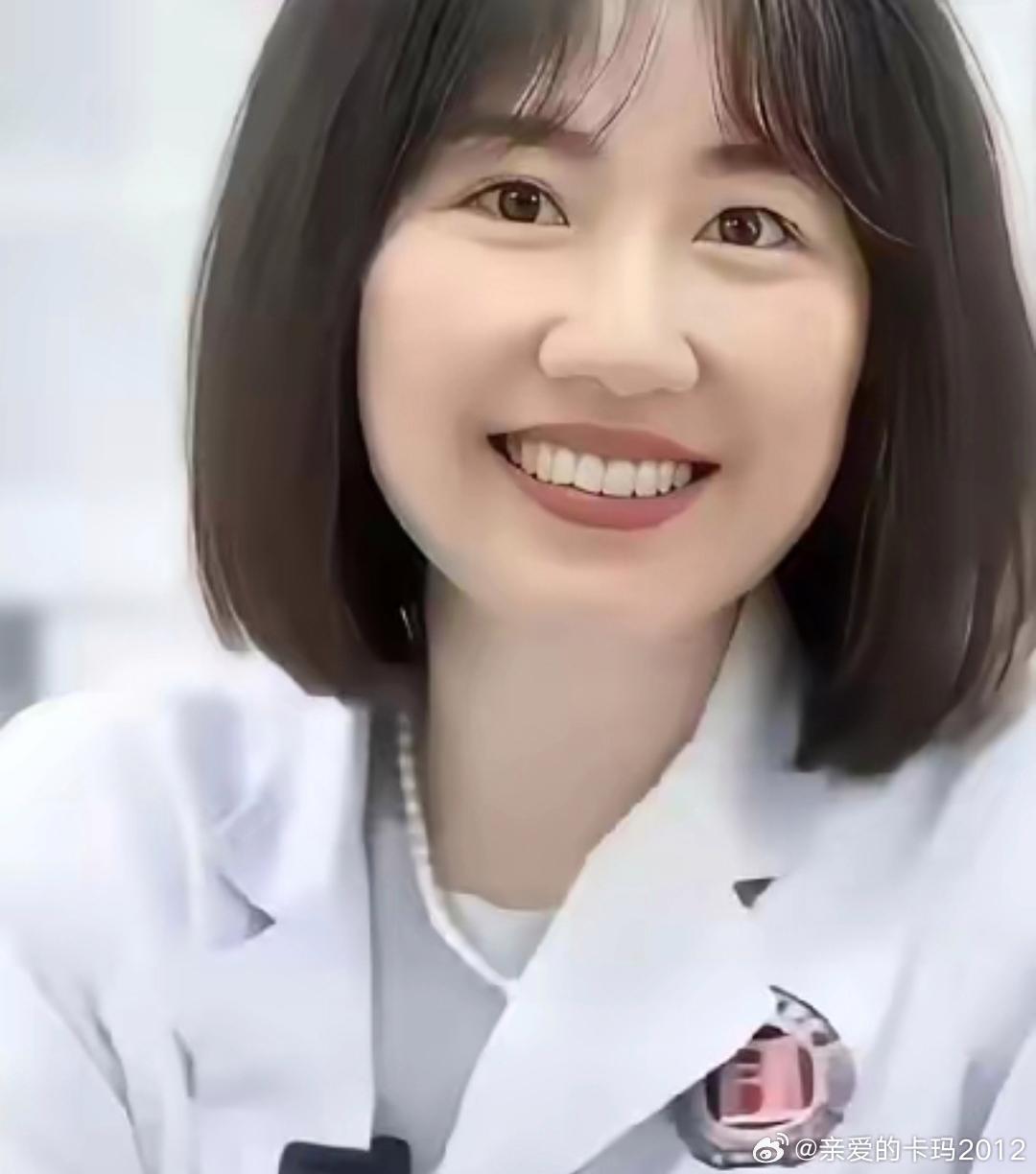 还记得曾琦医生吗？她没去香港（之前有传说她去了香港），目前就职于浙江大学医学院附