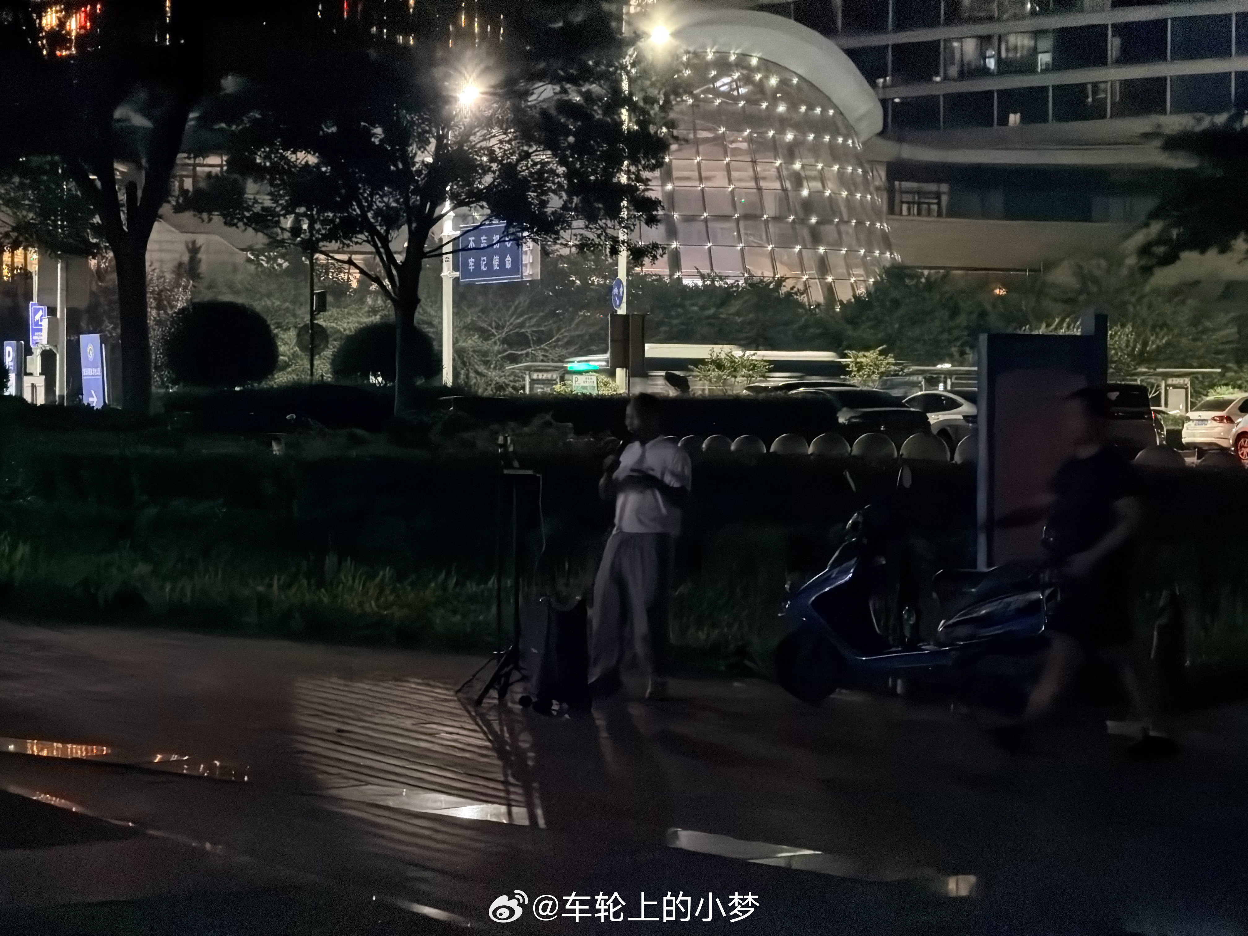 《独孤的唱》 青岛·唐岛湾公园