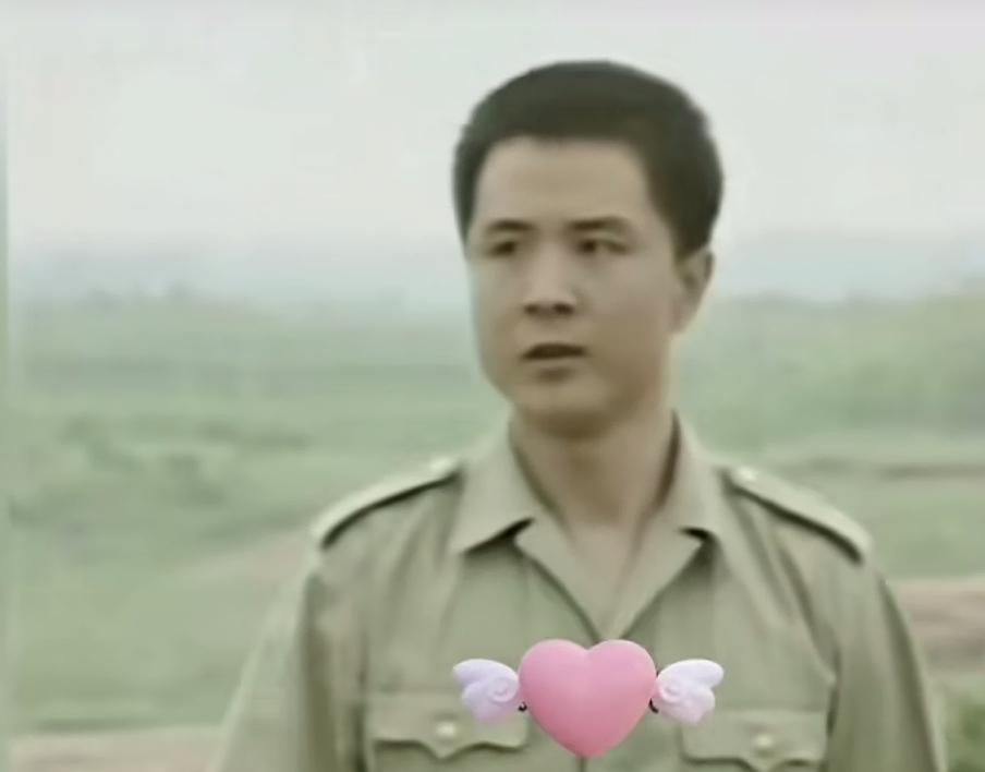 认识这位青年吗？那时候真年轻啊？