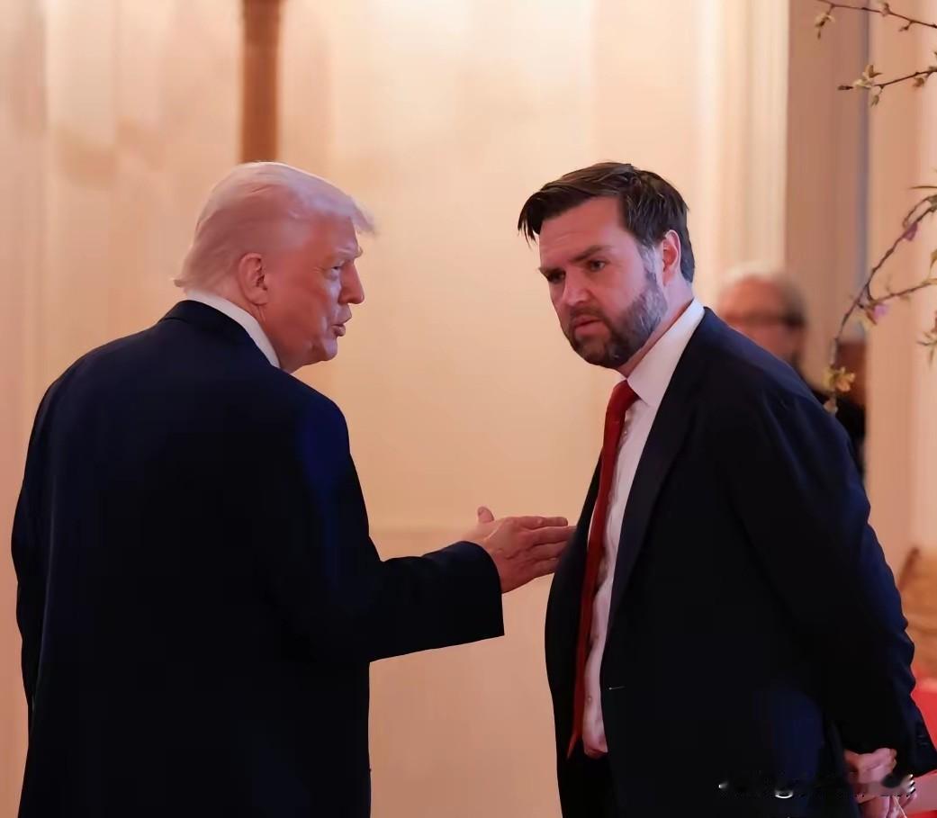 万斯披露谈判内容：“特朗普总统说，只要伊朗承诺不拥有核武器，我们就会让伊朗经济繁