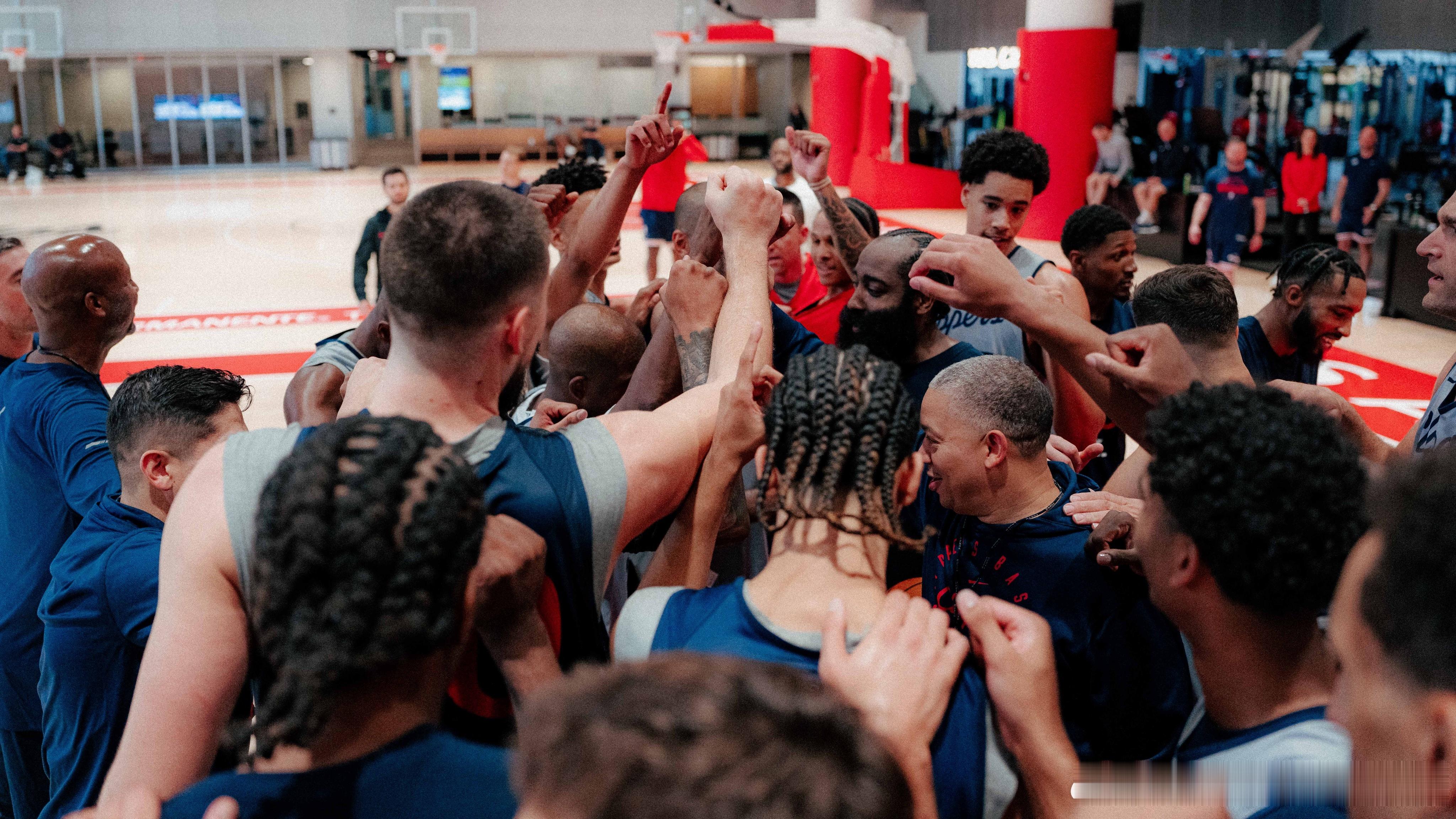 训练营第一天[照相机][照相机] 老头集中营[doge][doge]快船 ​​​